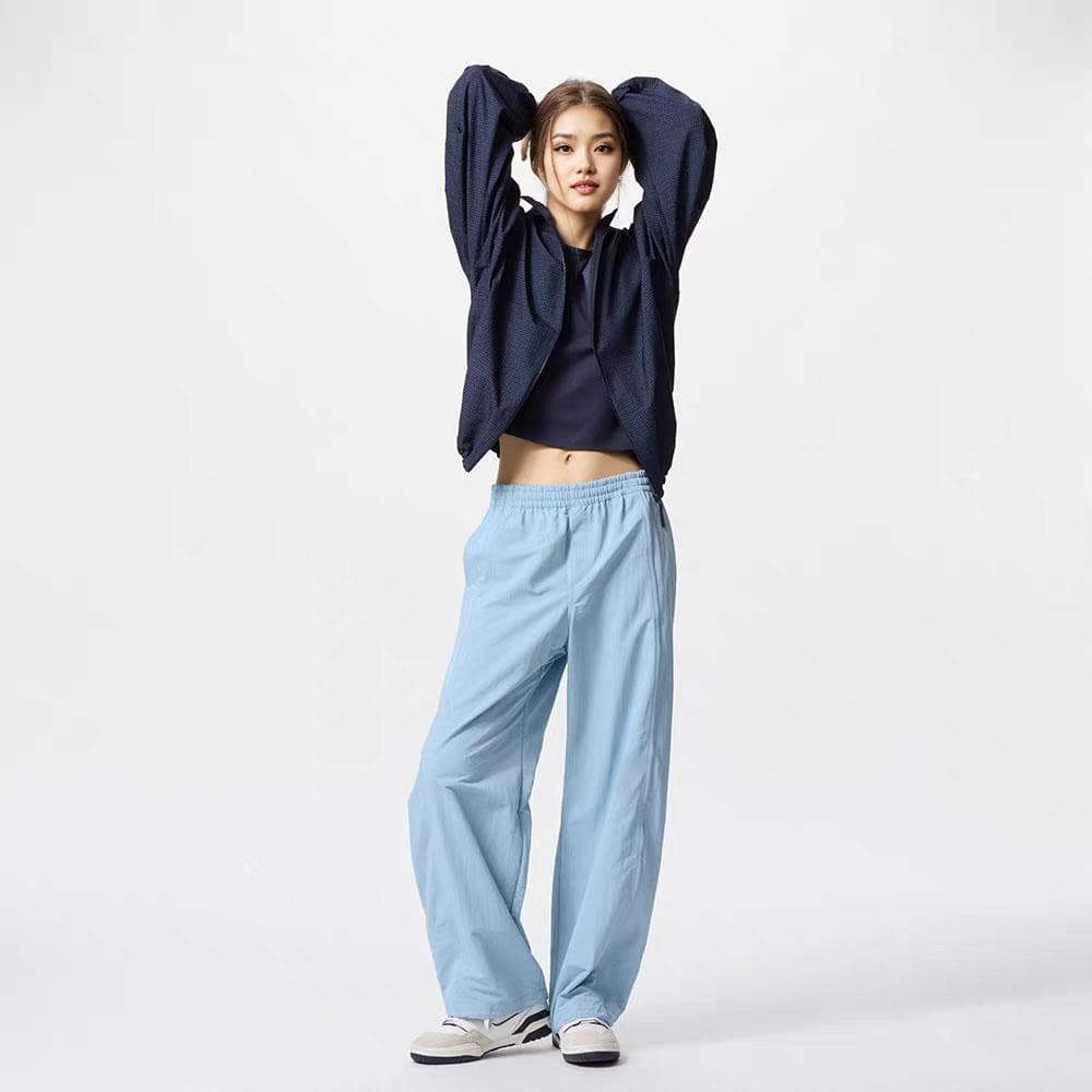 黒パンツ 楽ちんゆったりワイドパンツ
