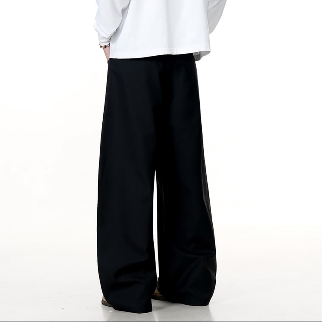 黒パンツ ゆったりワイドレッグスラックス