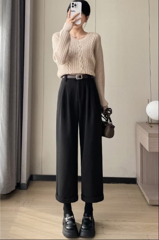 黒パンツ ハイウエストスラックス美脚パンツ