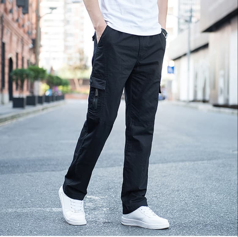 黒パンツ ミリタリー調マルチポケットリラックスパンツ