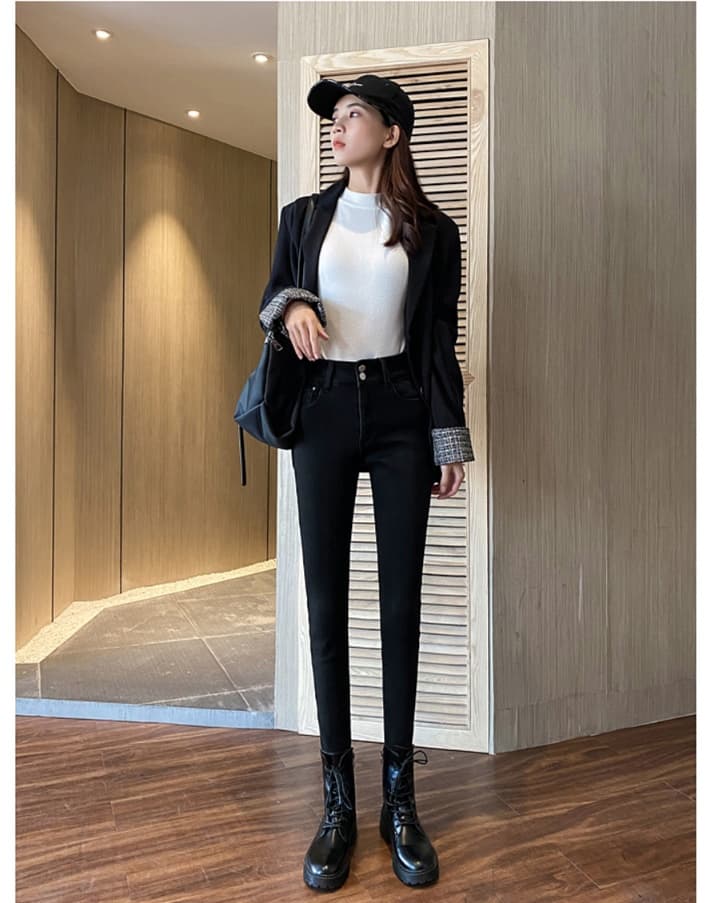 黒パンツ 裏起毛スキニーパンツ