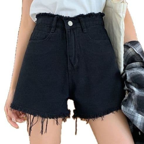 黒パンツ 裾フリンジデニムショート