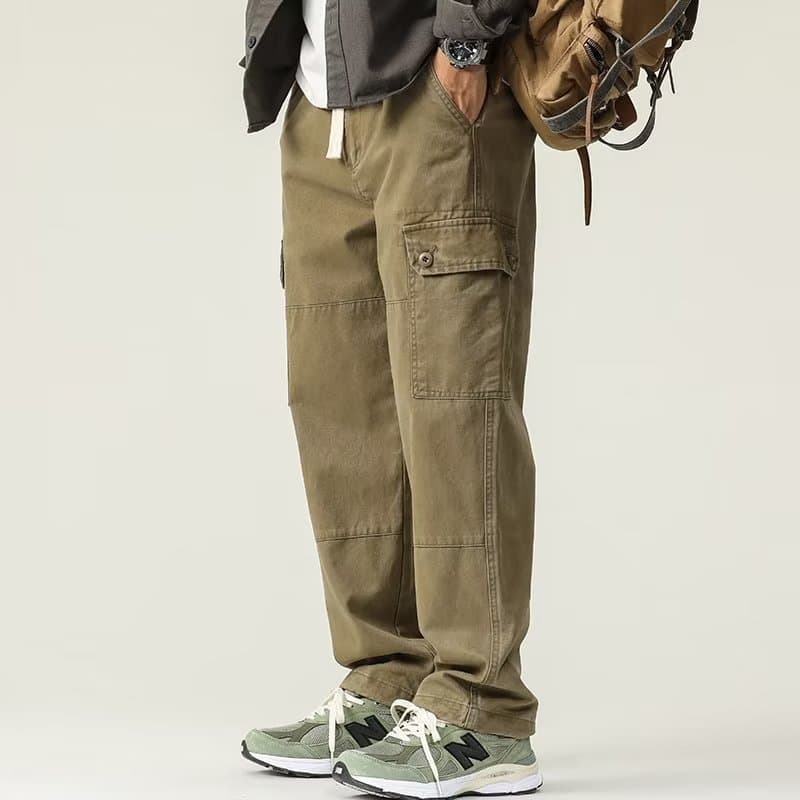 黒パンツ ゆったり実用的多機能ポケットパンツ