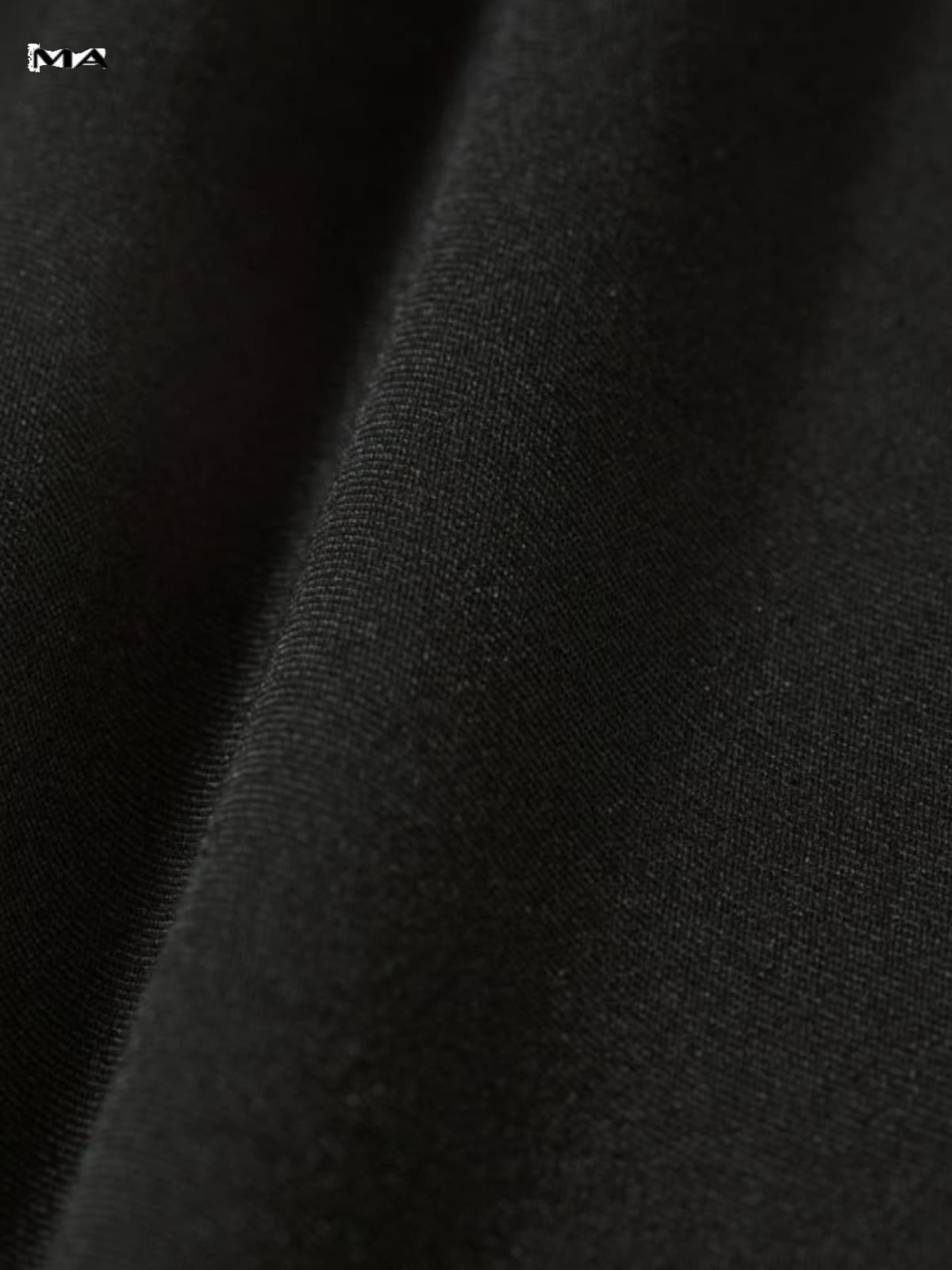 黒パンツ 高級感漂う装飾ボタン付きフレアパンツ