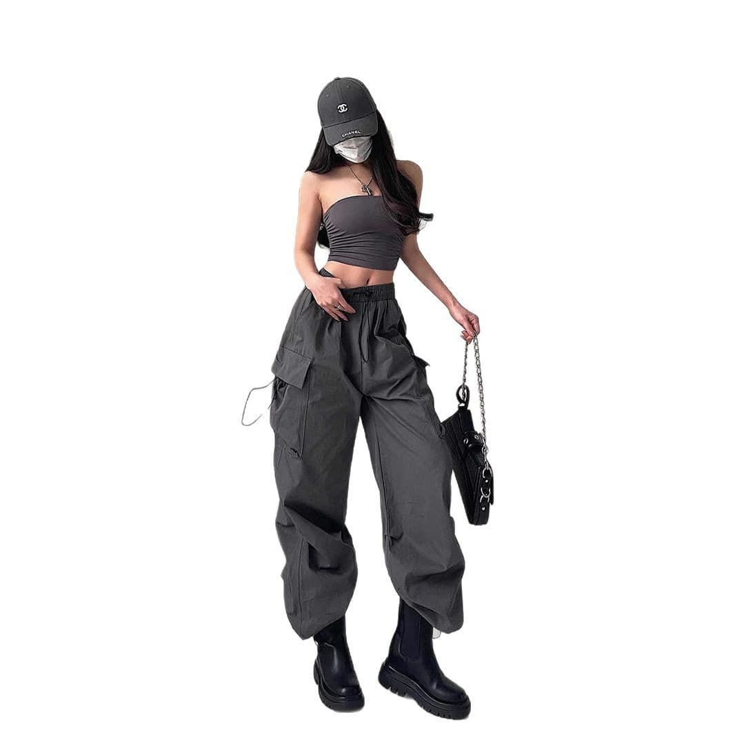 黒パンツ ゆったりダンス系ストリートカーゴパンツ
