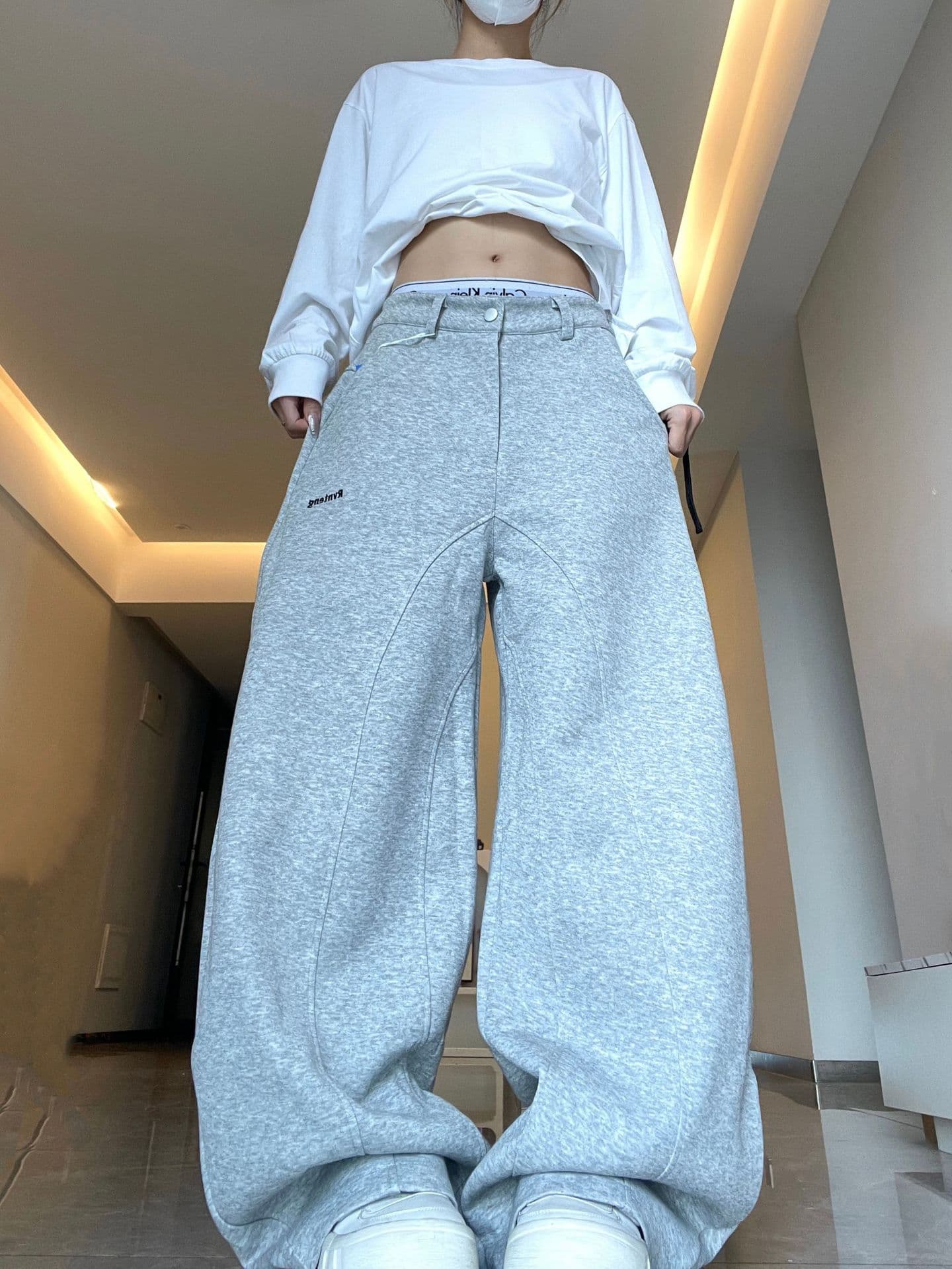 黒パンツ ストリート系ゆったりワイドパンツ