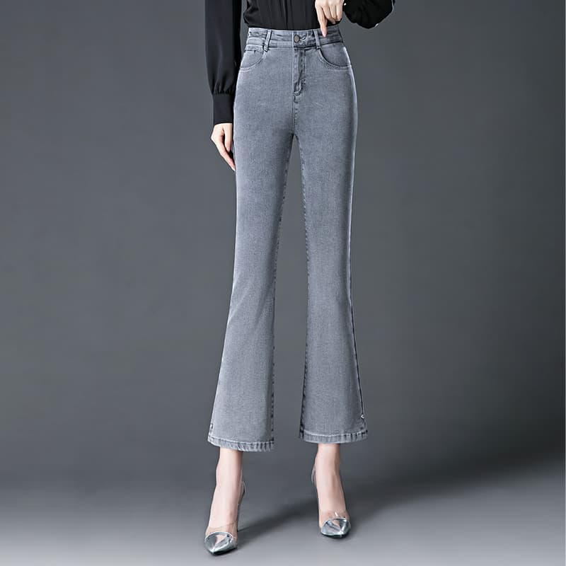 黒パンツ すっきりシルエット美脚デニムパンツ