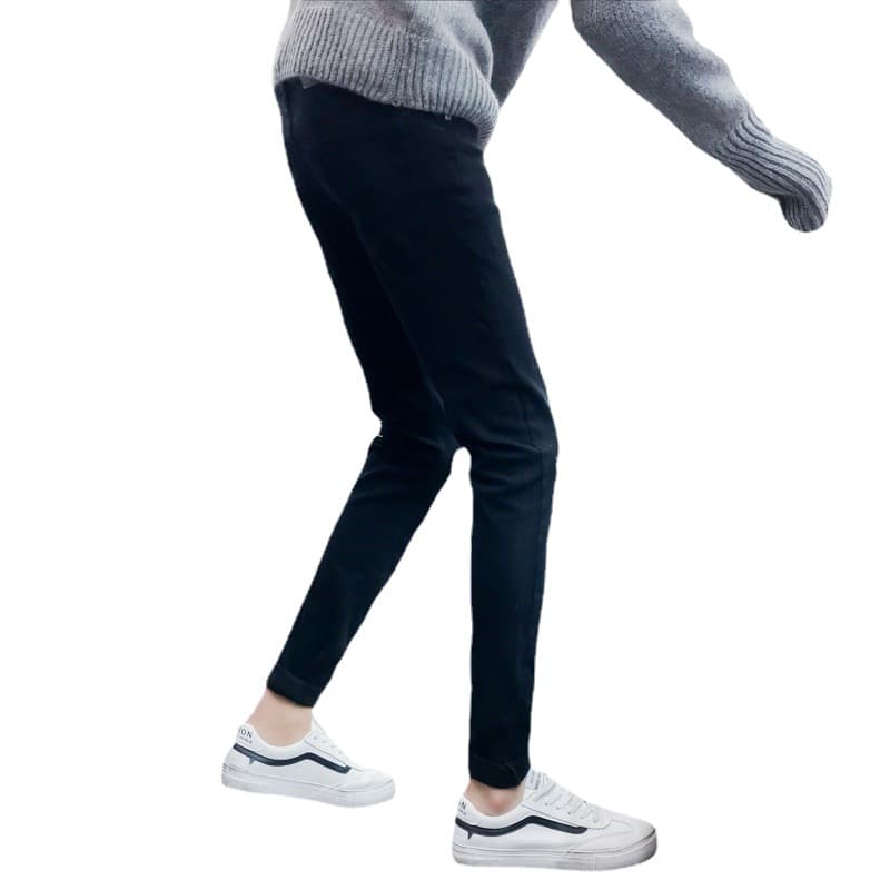 黒パンツ スリム膝ダメージデニム