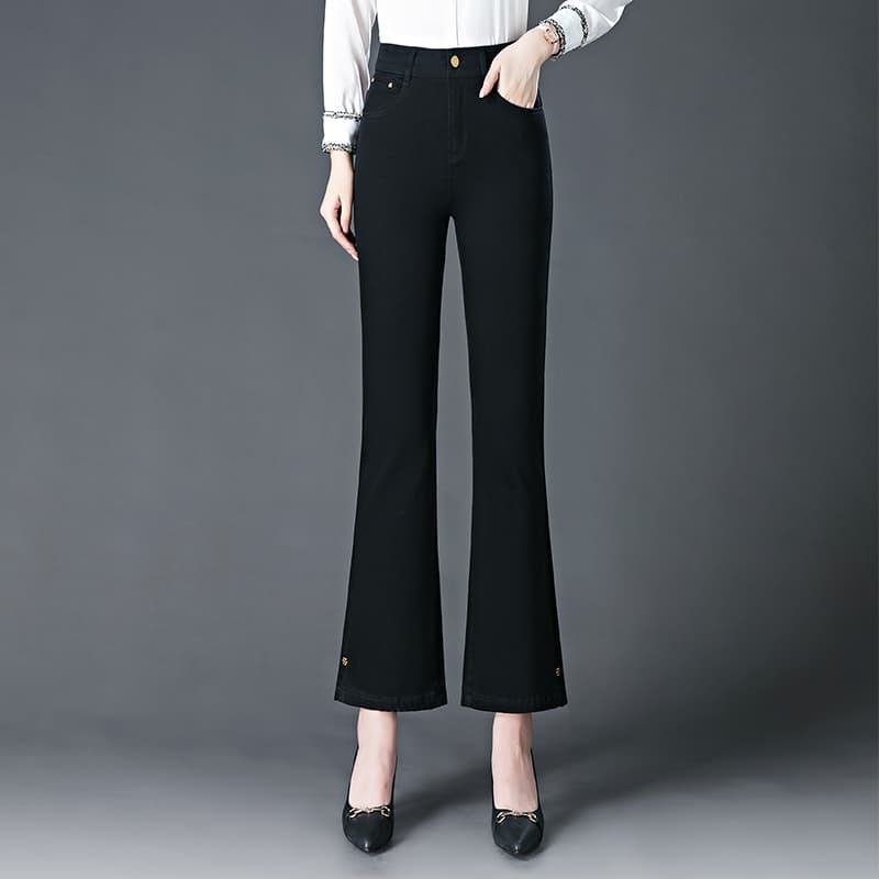 黒パンツ すっきりシルエット美脚デニムパンツ