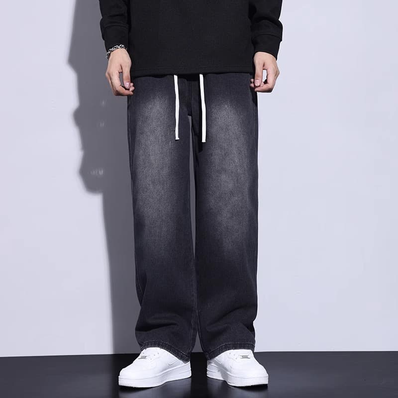 黒パンツ リラックスワイドデニム