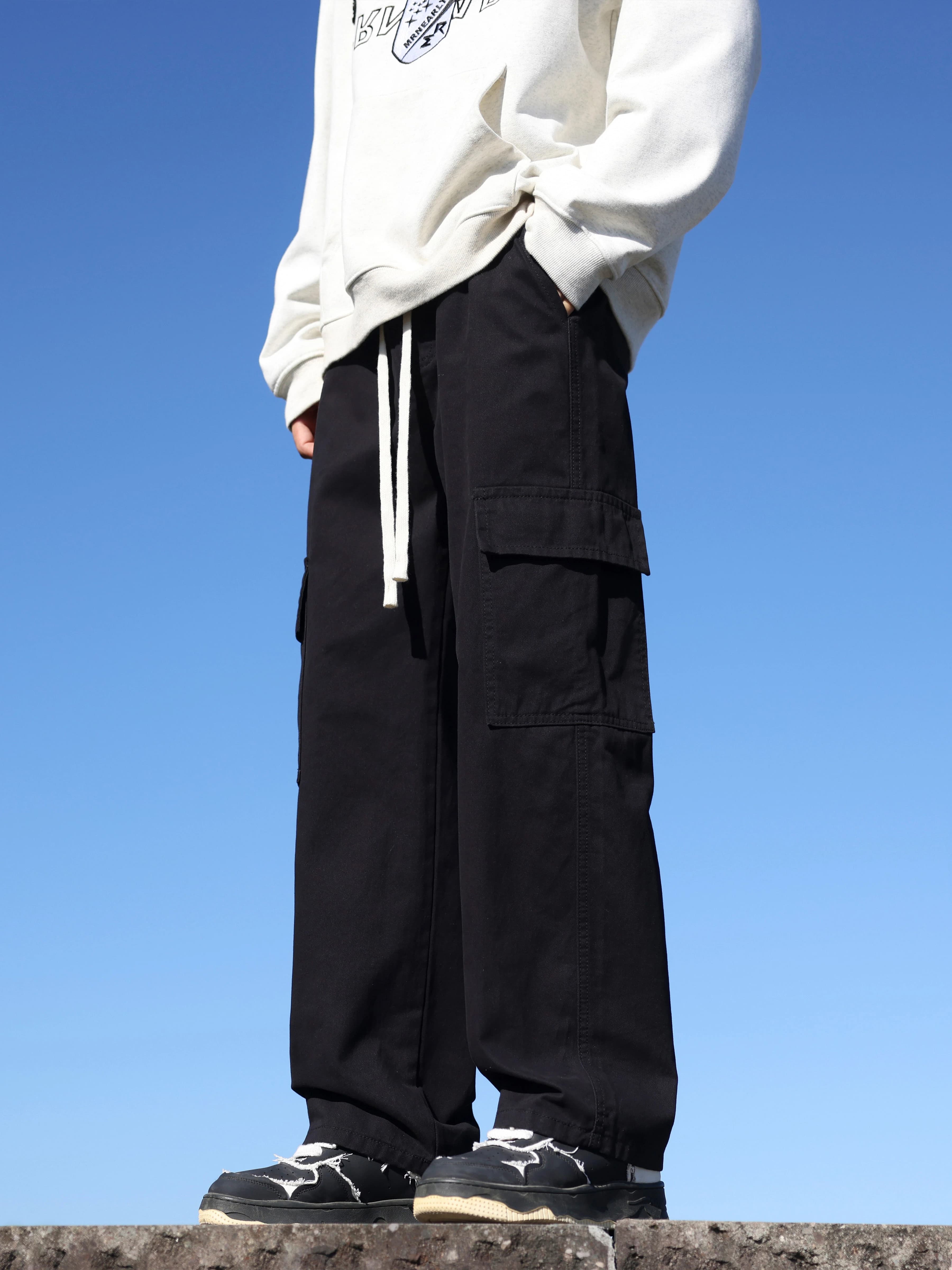 黒パンツ ワイドシルエットポケット付き作業着パンツ