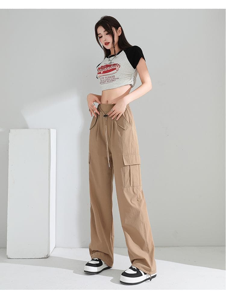 黒パンツ ドローコード付きストレートカーゴパンツ