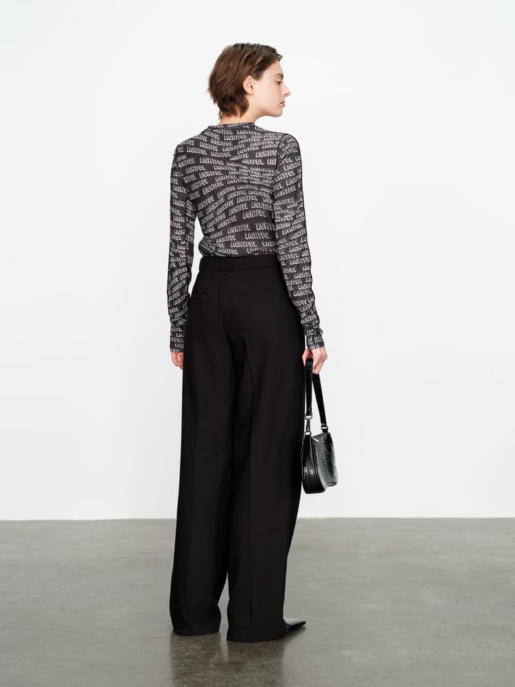 黒パンツ 上品スタイル ワイドシルエット高級感スラックス