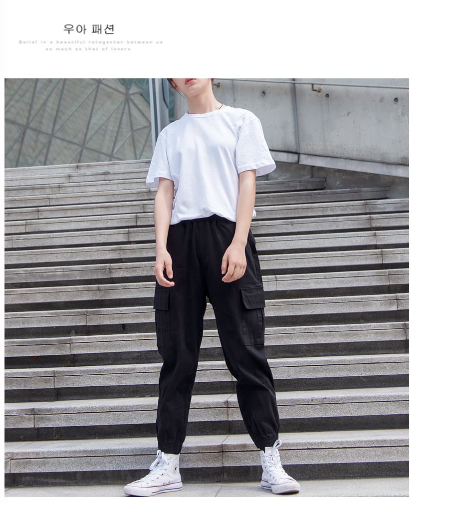 黒パンツ ゆったりシルエット多機能ポケットパンツ
