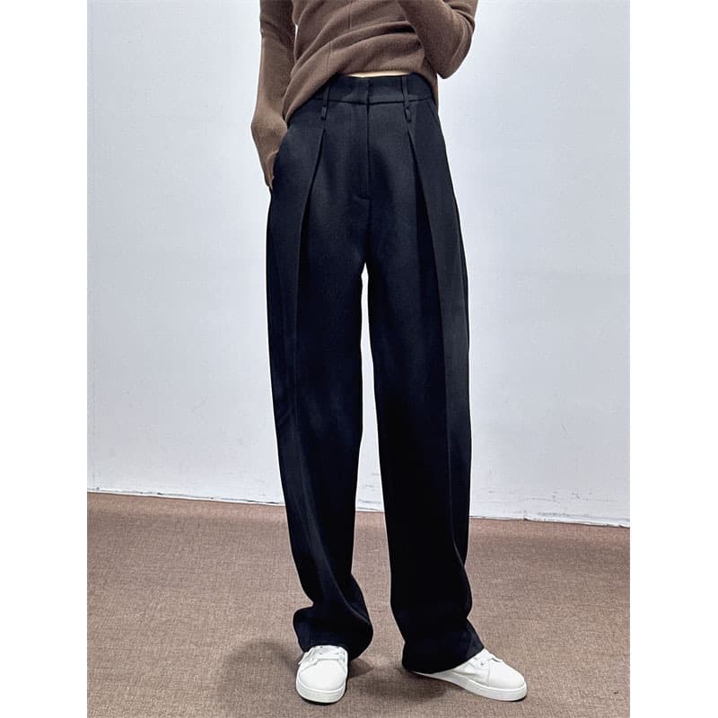 黒パンツ プリーツ入りハイウエストワイドパンツ