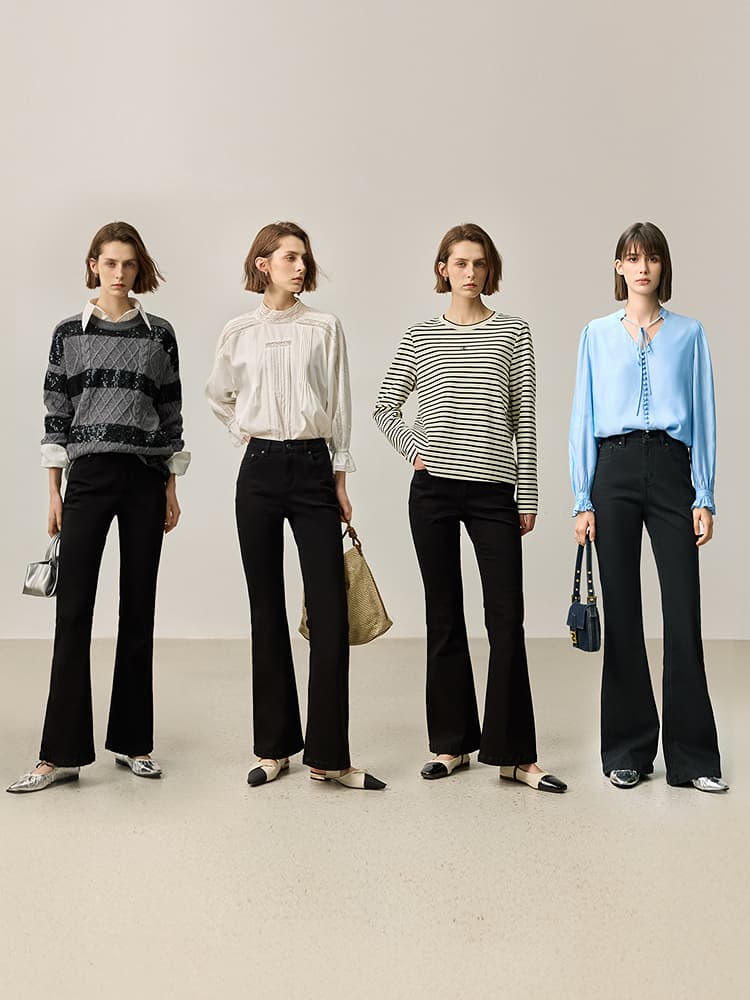 黒パンツ 上品シルエット 美脚フレアパンツ