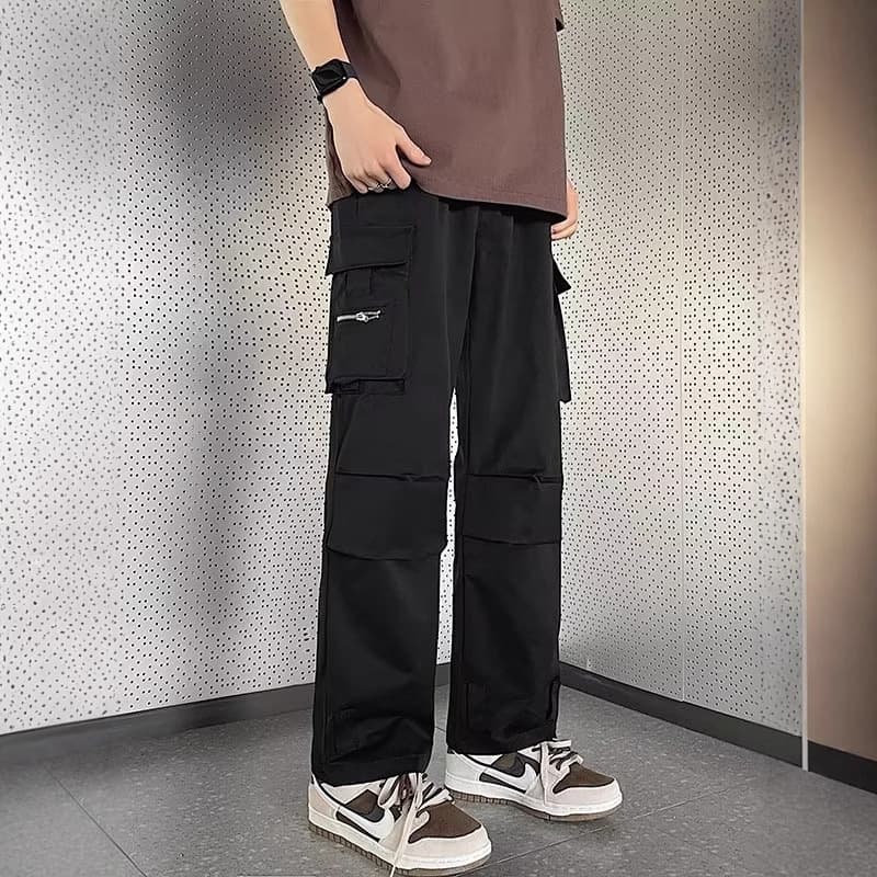 黒パンツ ユーティリティ マルチポケット ワイドパンツ