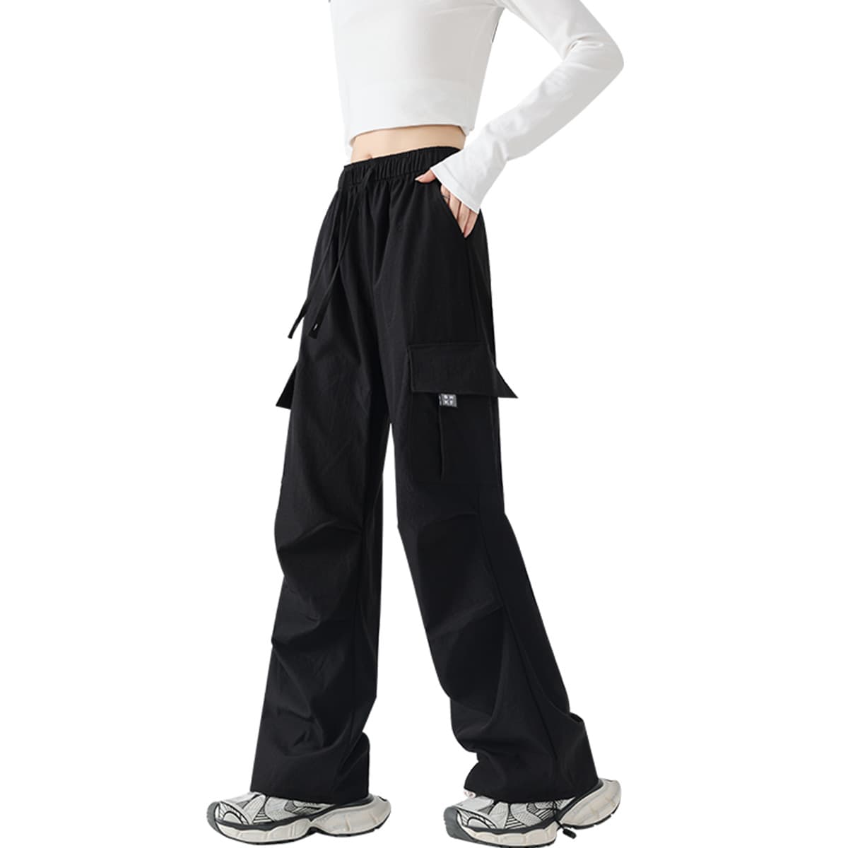 黒パンツ ルーズシルエット カーゴ ワイドパンツ