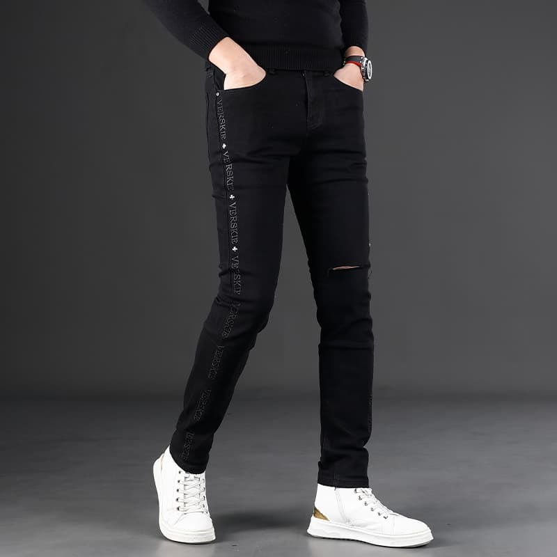 黒パンツ 細身デザイン ダメージ加工スキニーパンツ