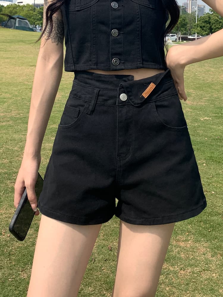 黒パンツ ハイウエスト デニム ショートパンツ