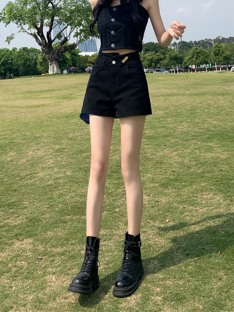 黒パンツ ハイウエスト デニム ショートパンツ