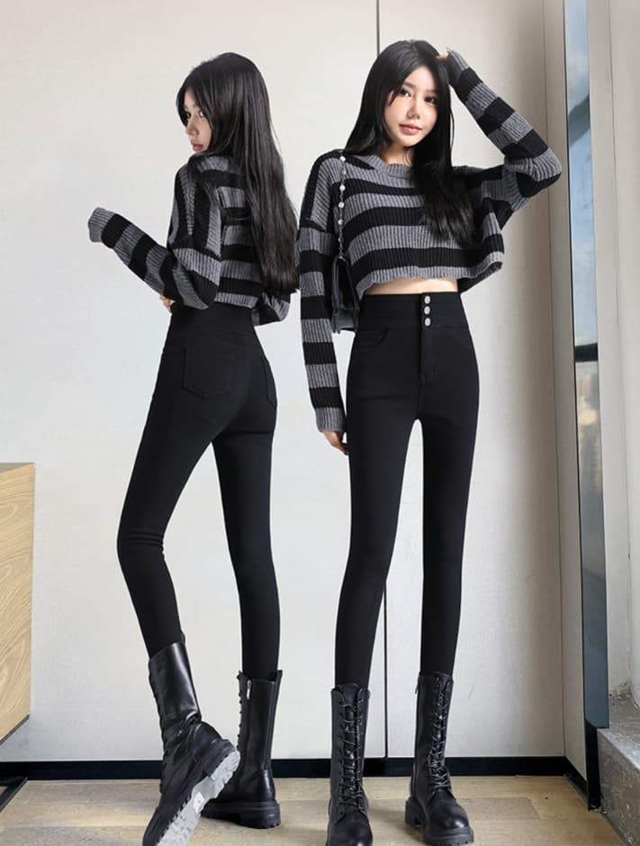 黒パンツ 高弾性美脚スキニーパンツ