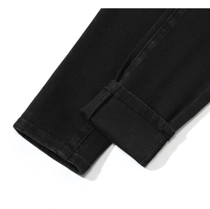 黒パンツ ストレッチスキニーデニムパンツ
