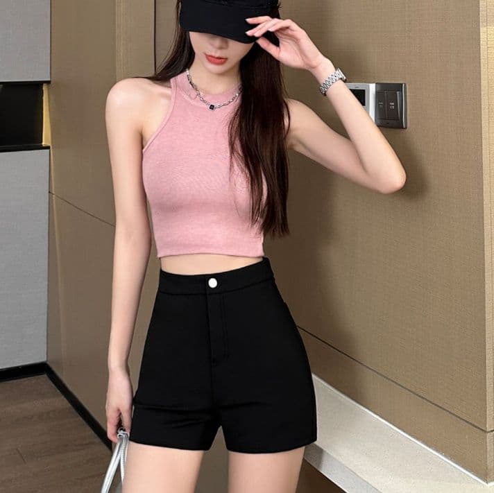 黒パンツ シンプル美脚ハイウエストショート