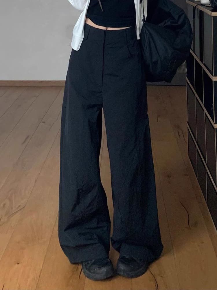 黒パンツ リラックスワイドチノパン