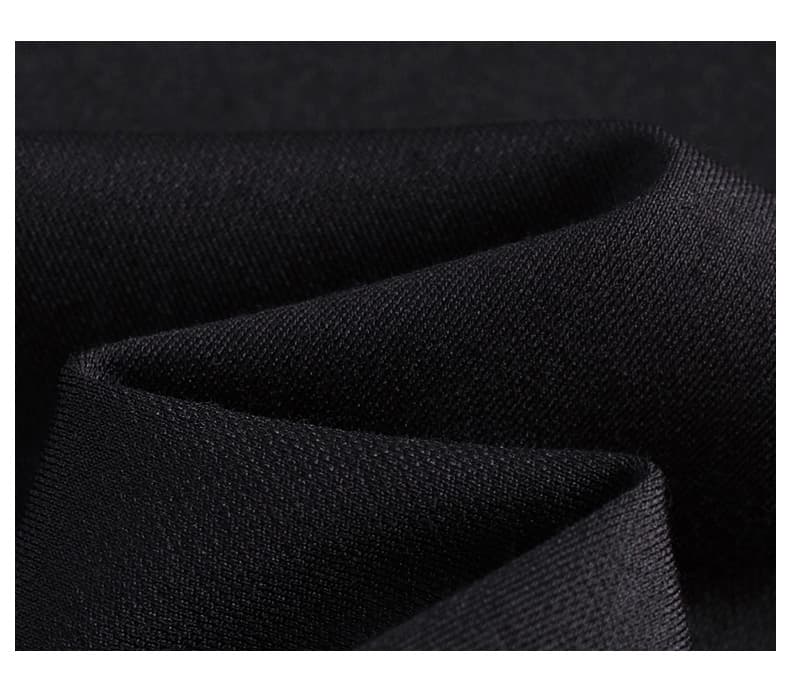 黒パンツ 上品プリーツテーパードパンツ