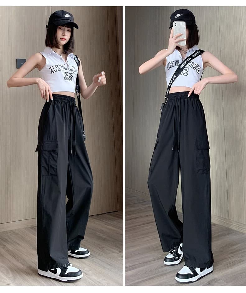 黒パンツ ワイドシルエットカーゴパンツ