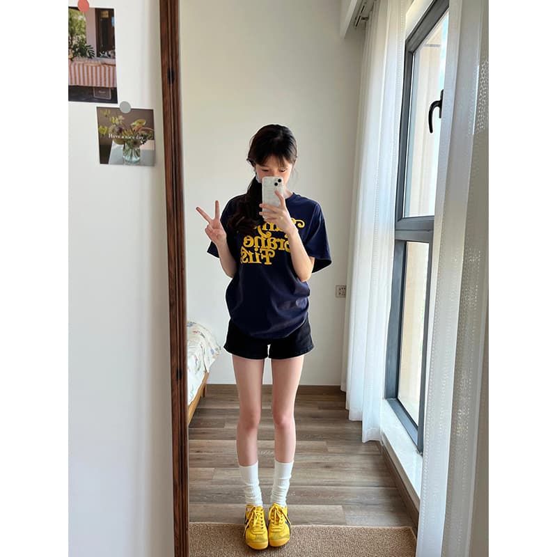 黒パンツ ベーシックショートパンツ