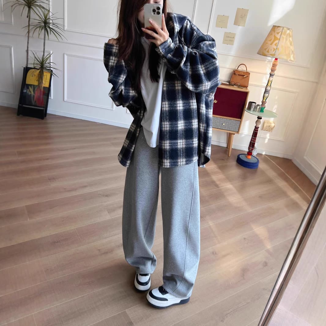 黒パンツ ゆったりくつろぎ バルーンパンツ