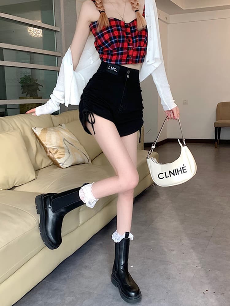 黒パンツ 絞り紐付きハイウエストデニムショート